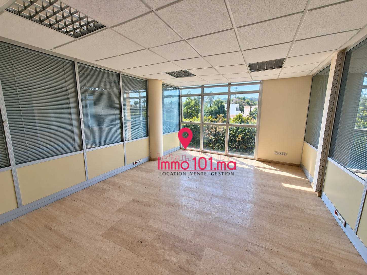 Location d’un immeuble de bureaux à Hassan SILI2459